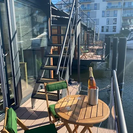 Marinavilla Bateau-hôtel Nykøbing Falster