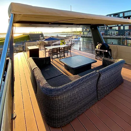 Úszó hotel Marinavilla Nykøbing Falster