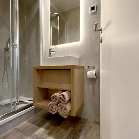 Marinavilla Bateau-hôtel *