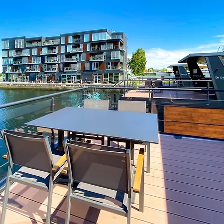 Marinavilla Bateau-hôtel