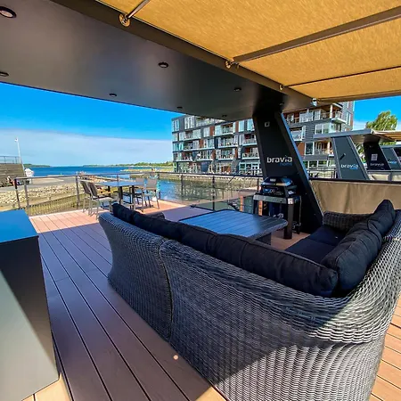 Marinavilla Bateau-hôtel