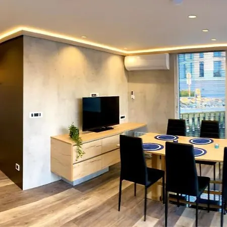 Bateau-hôtel Marinavilla