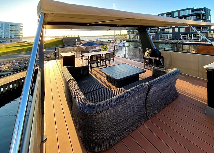 船上ホテル Marinavilla Nykøbing Falster