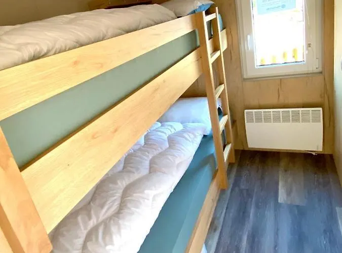 船上ホテル Marinavilla *