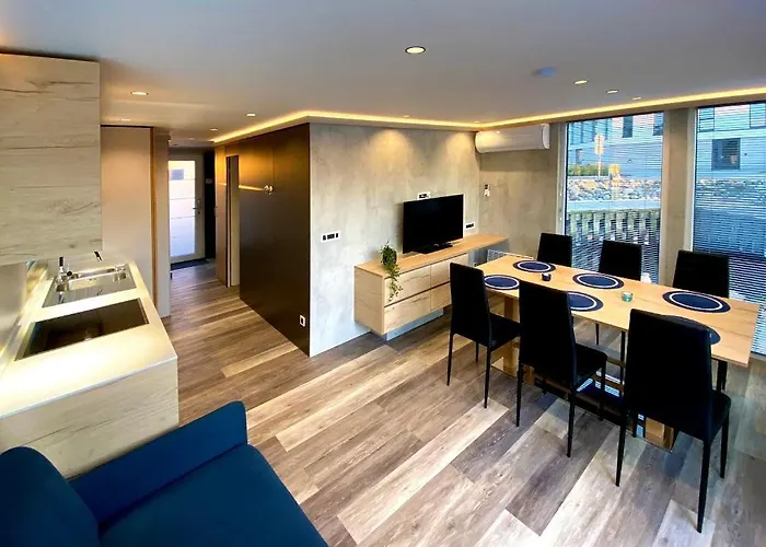 Marinavilla 船上ホテル *